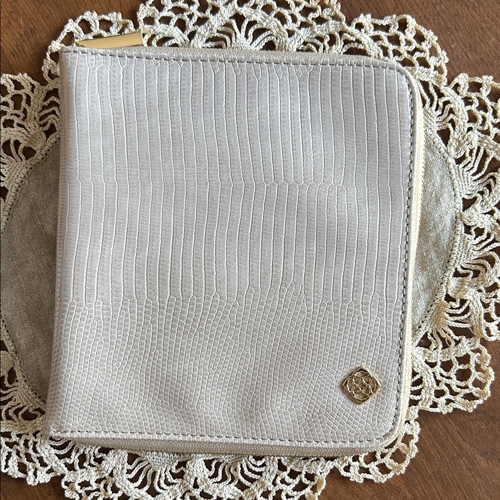 Kendra Scott Snakeskin Travel Jewelry Case